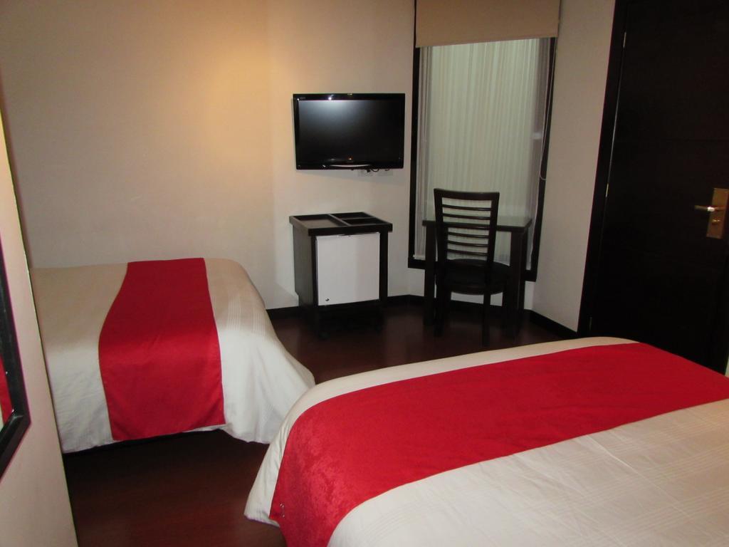 Hotel Emporium Bogota Bagian luar foto