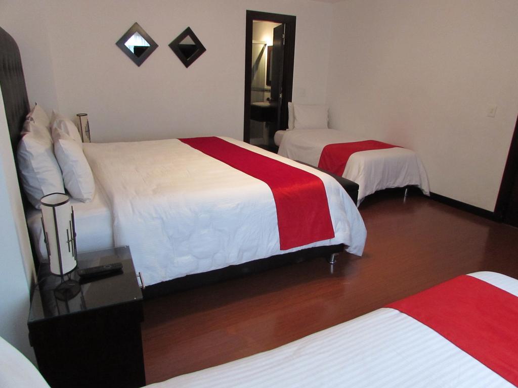 Hotel Emporium Bogota Bagian luar foto