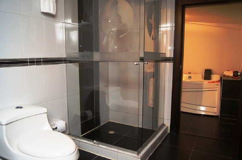Hotel Emporium Bogota Bagian luar foto