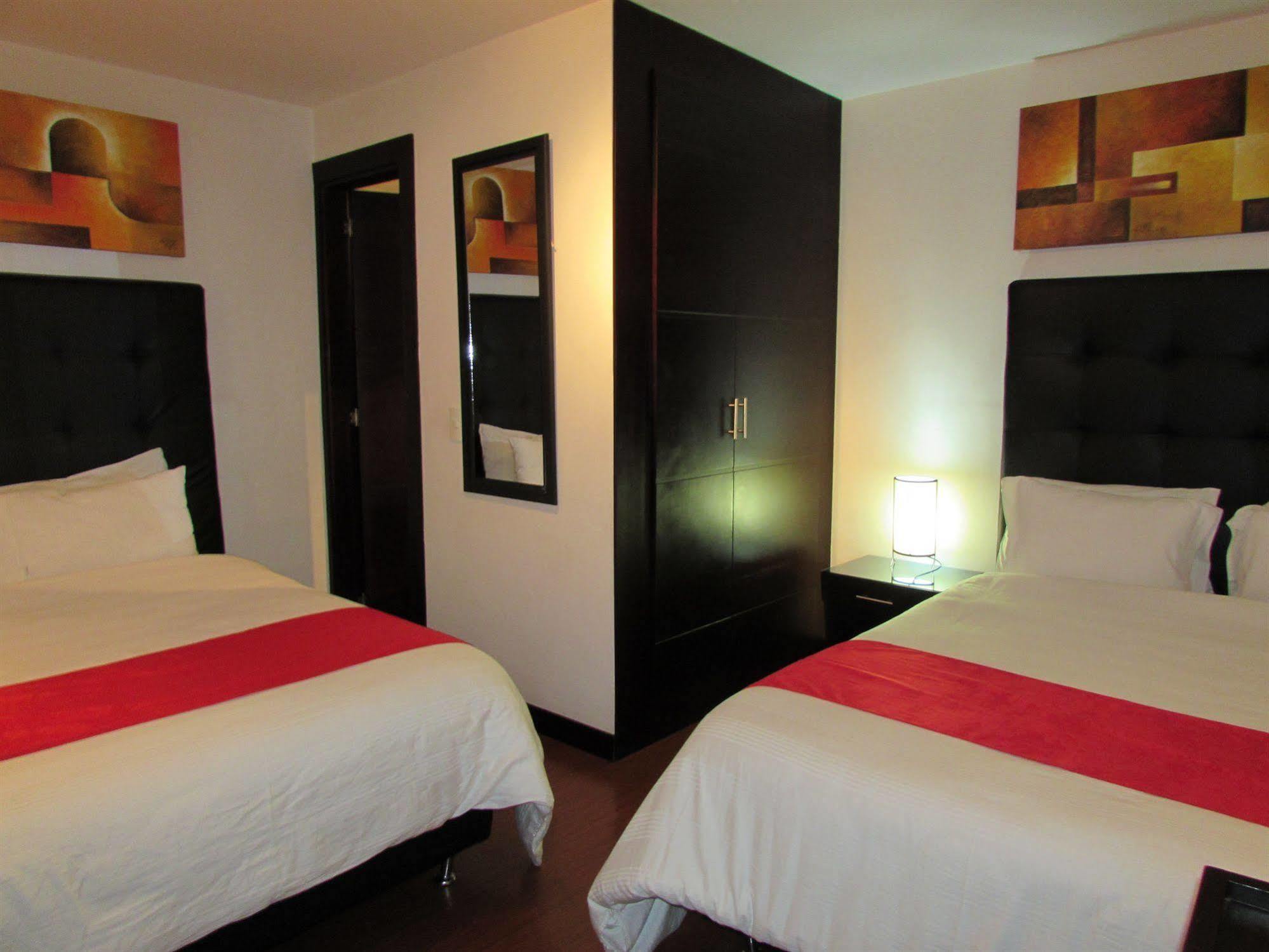 Hotel Emporium Bogota Bagian luar foto