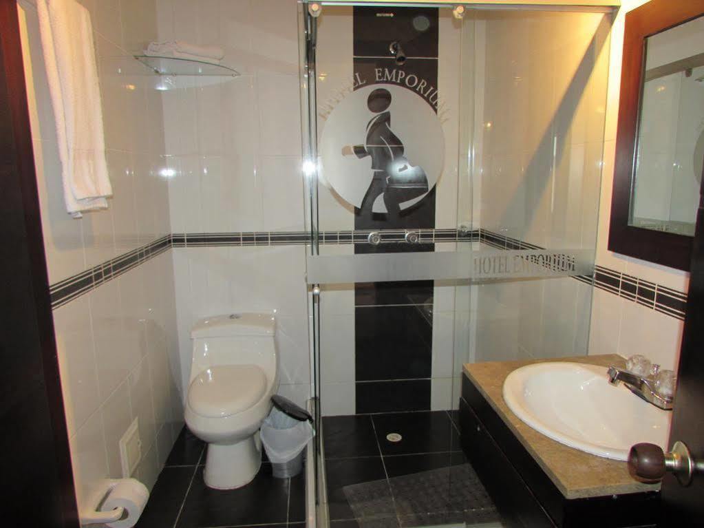 Hotel Emporium Bogota Bagian luar foto
